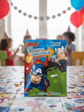 10 Packs Avengers SURPRISE Play Pack